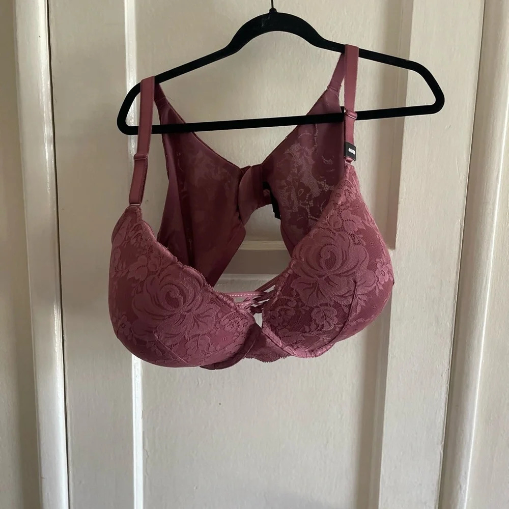 Torrid curve push up plunge bra